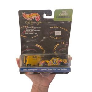 1999 Hot Wheels Racing M&M's #36 Pontiac Grand Prix & Tool Box